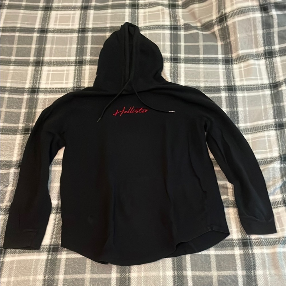 Hollister Black Sweatshirt Hoodie Classic Design